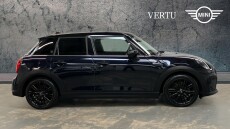 MINI Hatchback 1.5 Cooper Exclusive Premium Plus 5dr Auto Petrol Hatchback